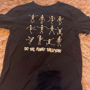 Black t shirt kids